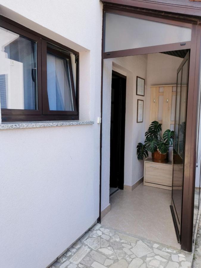 Apartman Lana 梅杜林 外观 照片