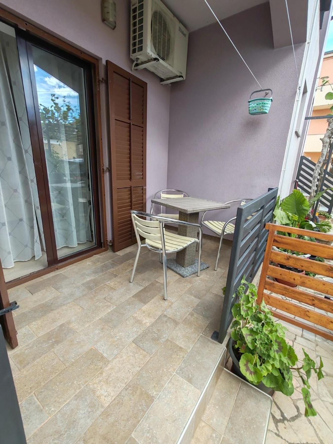 Apartman Lana 梅杜林 外观 照片
